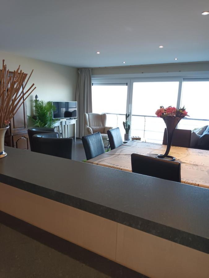 Appartement Borealis Blankenberge Esterno foto